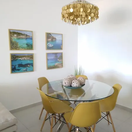 Zacarias By Ferias Com Sol 奎特里拉