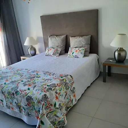 Zacarias By Ferias Com Sol Apartment